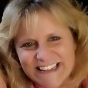 Meet your Posher, Carol